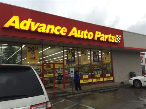 549 E 70th St. . Phone number for advance auto